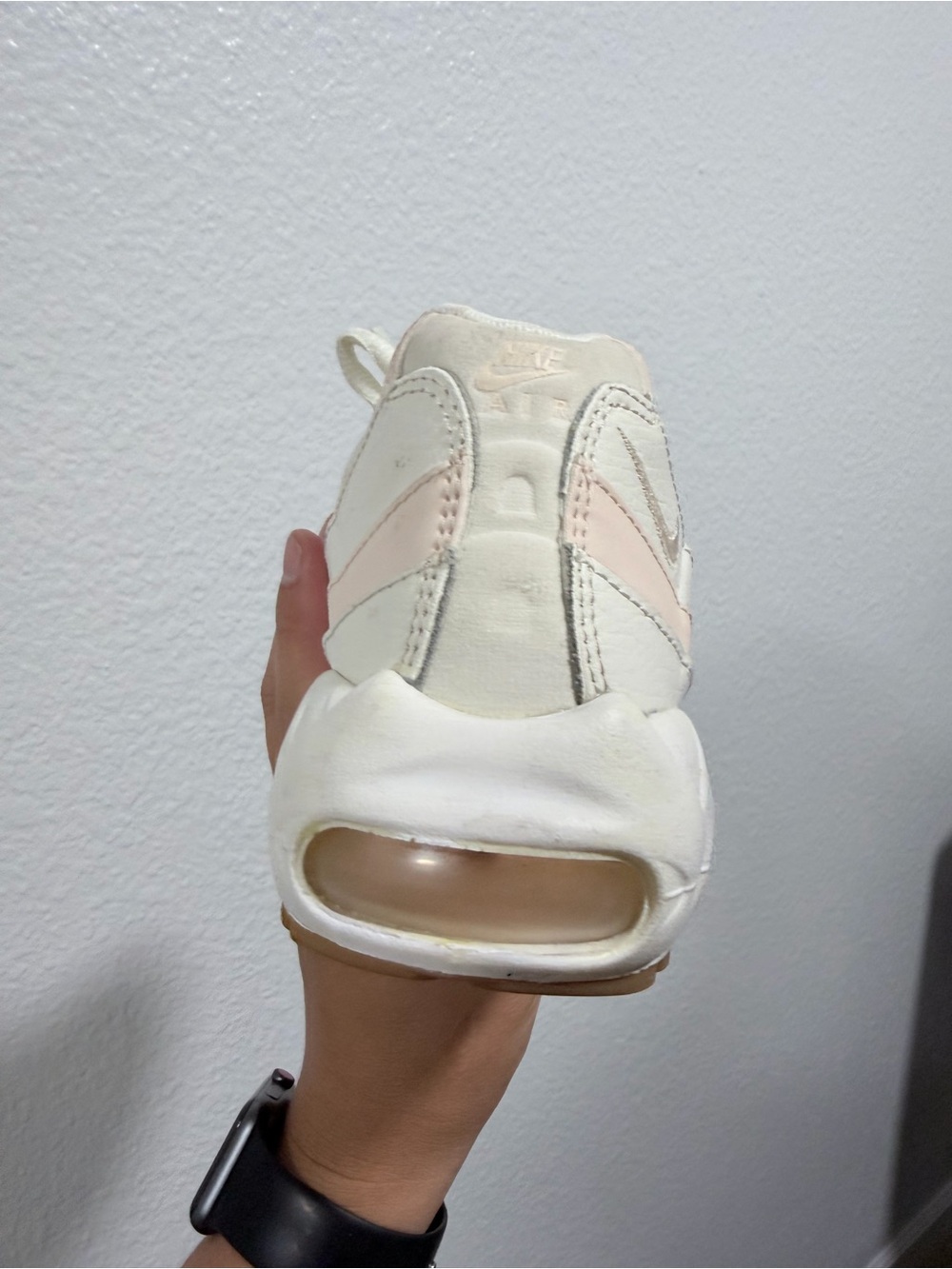 Nike Women's Air Max 95 in Cream & Pale Pink - Picture 3 of 9